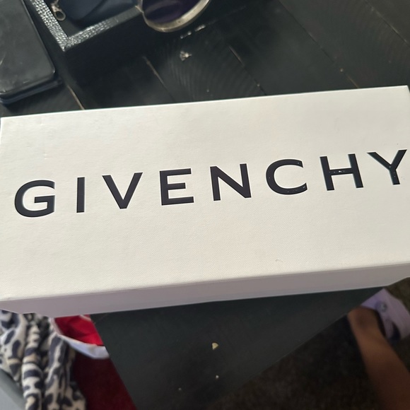 Balenciaga chunky sandal.  And Givenchy slides - Picture 6 of 8